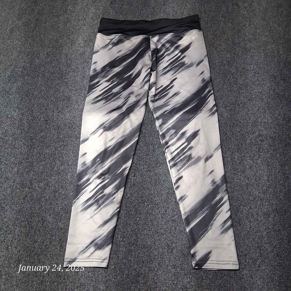 Watsons Leggings Women Size Large 14 - 16 Gray Striped